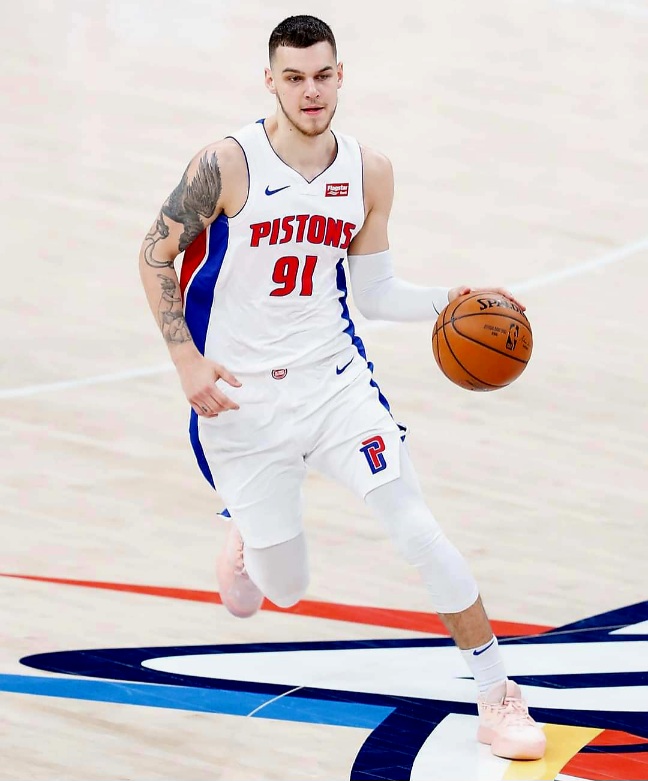 Deividas Sirvydis NBA