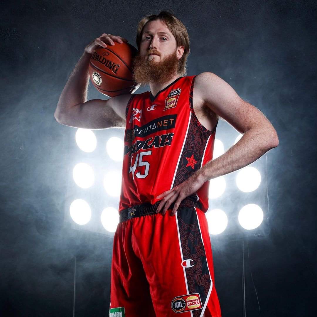 Manek Brady Australijoje Perth WildCats